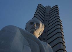 abel-prieto-tenemos-que-evitar-que-marti-sea-el-busto-sea-el-que-esta-encaramado-en-un-pedestal