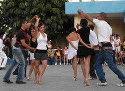 comenzo-en-cuba-encuentro-mundial-de-bailadores-de-casino