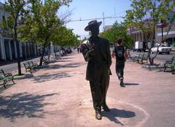 en-cienfuegos-festival-internacional-de-musica-popular-benny-more