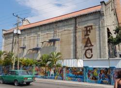 noche-de-las-ideas-en-fabrica-de-arte-cubano