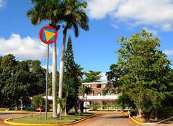 escuela-de-cine-dedica-graduacion-al-realizador-fernando-birri