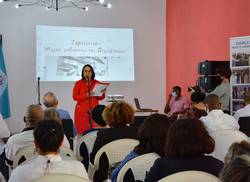 inauguran-exposicion-fotografica-en-la-habana-en-honor-a-la-mujer-saharaui-fotos