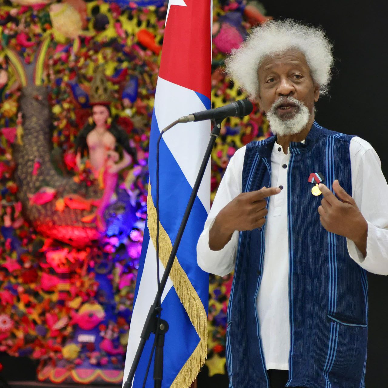 wole-soyinka-cuba-tambien-es-mi-hogar