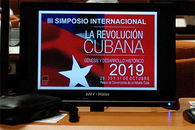 acoge-cuba-simposio-sobre-genesis-y-desarrollo-de-su-revolucion