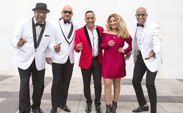 a-bailar-con-los-van-van-en-concierto-online-de-esta-tarde