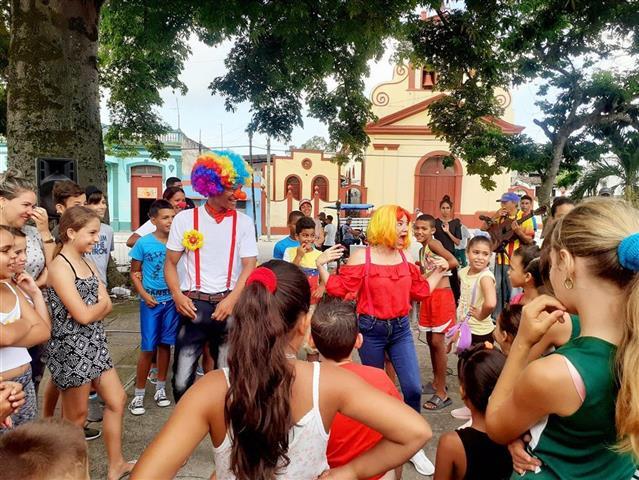 inicia-cruzada-teatral-por-la-ruta-del-che-en-provincia-de-cuba