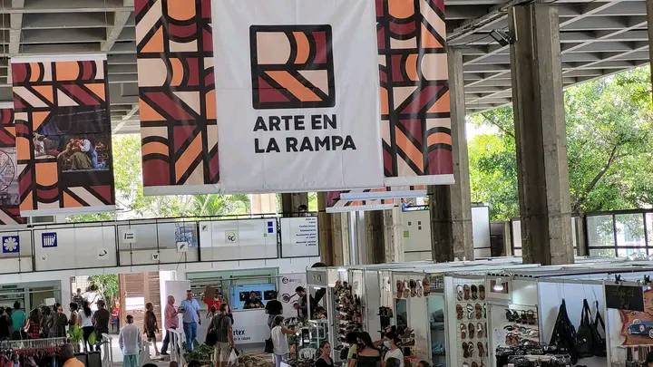 muy-proxima-feria-arte-en-la-rampa-en-su-edicion-22