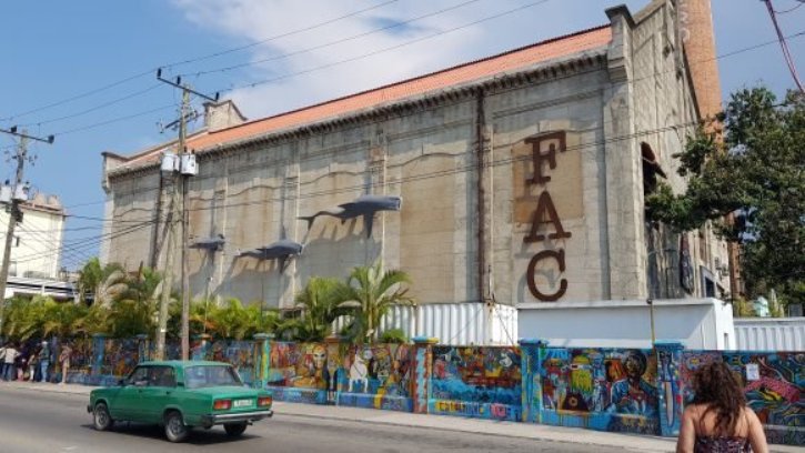 noche-de-las-ideas-en-fabrica-de-arte-cubano