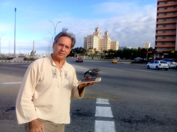 actor-cubano-patricio-wood-premiado-en-festival-internacional-de-cine-polo-sur