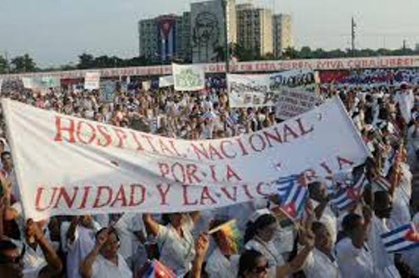 este-es-y-sera-el-ejercito-mambi-de-heroes-y-heroinas-de-batas-blancas-forjado-en-la-patria-de-marti-y-de-fidel