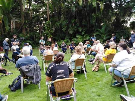 sostienen-encuentro-miembros-de-la-caravana-de-la-amistad-estados-unidos-cuba-con-artistas-y-escritores-cubanos