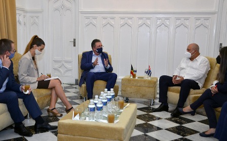 sostuvo-encuentro-ministro-presidente-de-la-region-bruselas-capital-con-titular-cubano-de-cultura