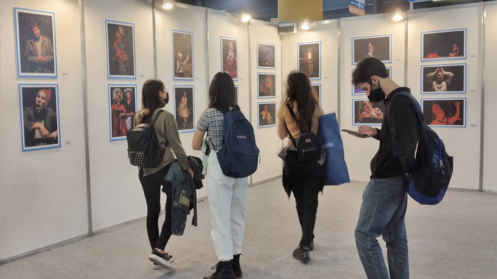 teatro-rioplatense-en-cuba-fotografias-de-sonia-almaguer-en-la-feria-del-libro-de-buenos-aires